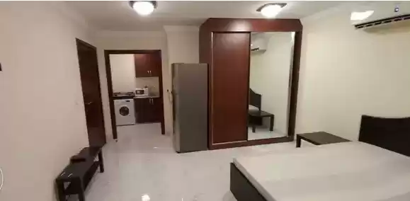 Residential Ready Property Studio F/F Apartment  for rent in Al Sadd , Doha #7491 - 1  image 